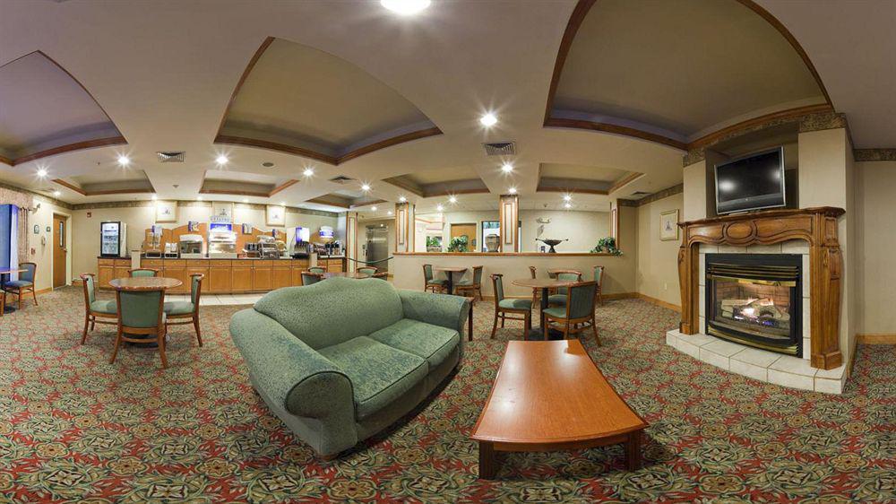 Holiday Inn Express Great Barrington By Ihg Zewnętrze zdjęcie