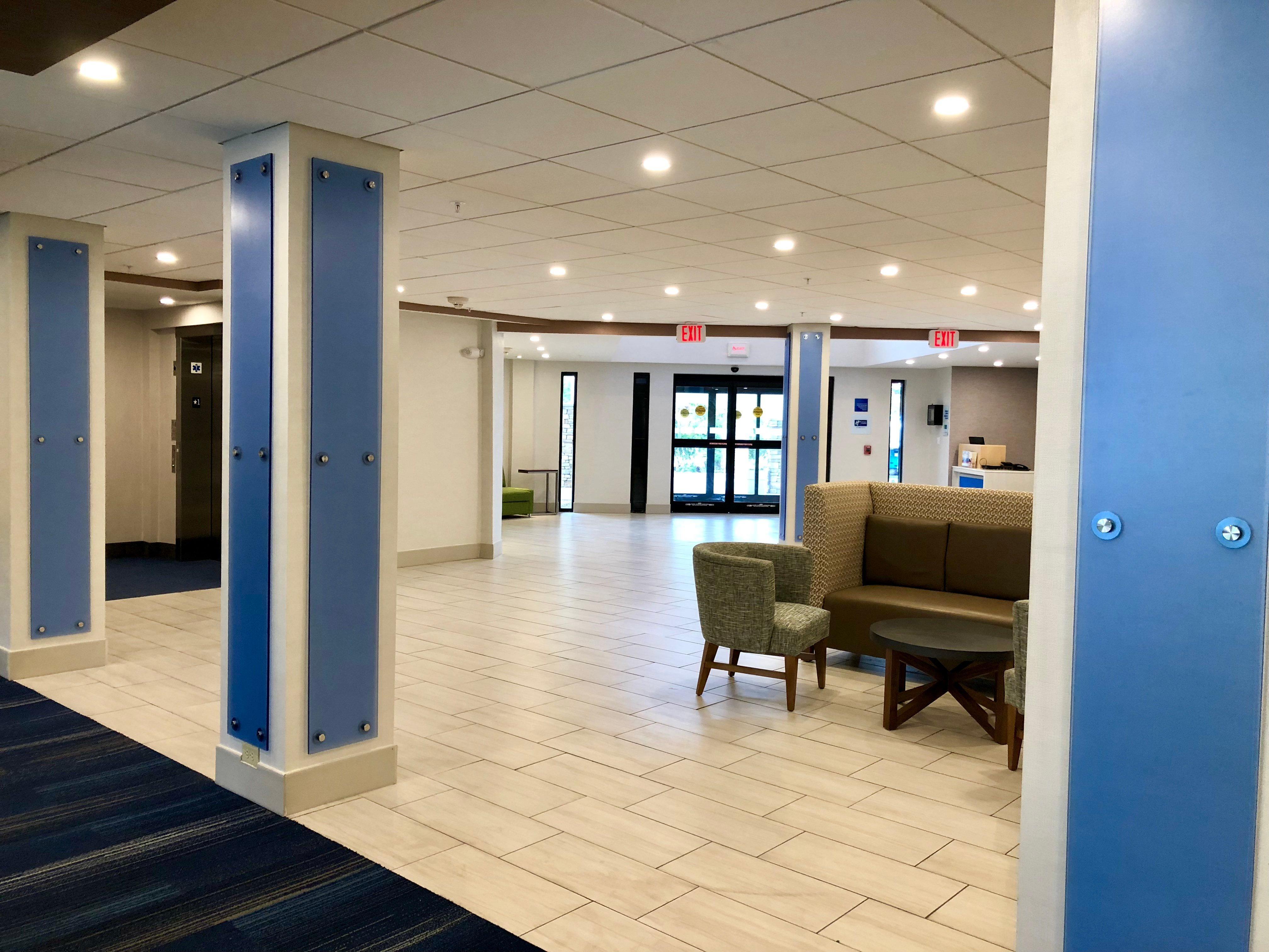 Holiday Inn Express Great Barrington By Ihg Zewnętrze zdjęcie