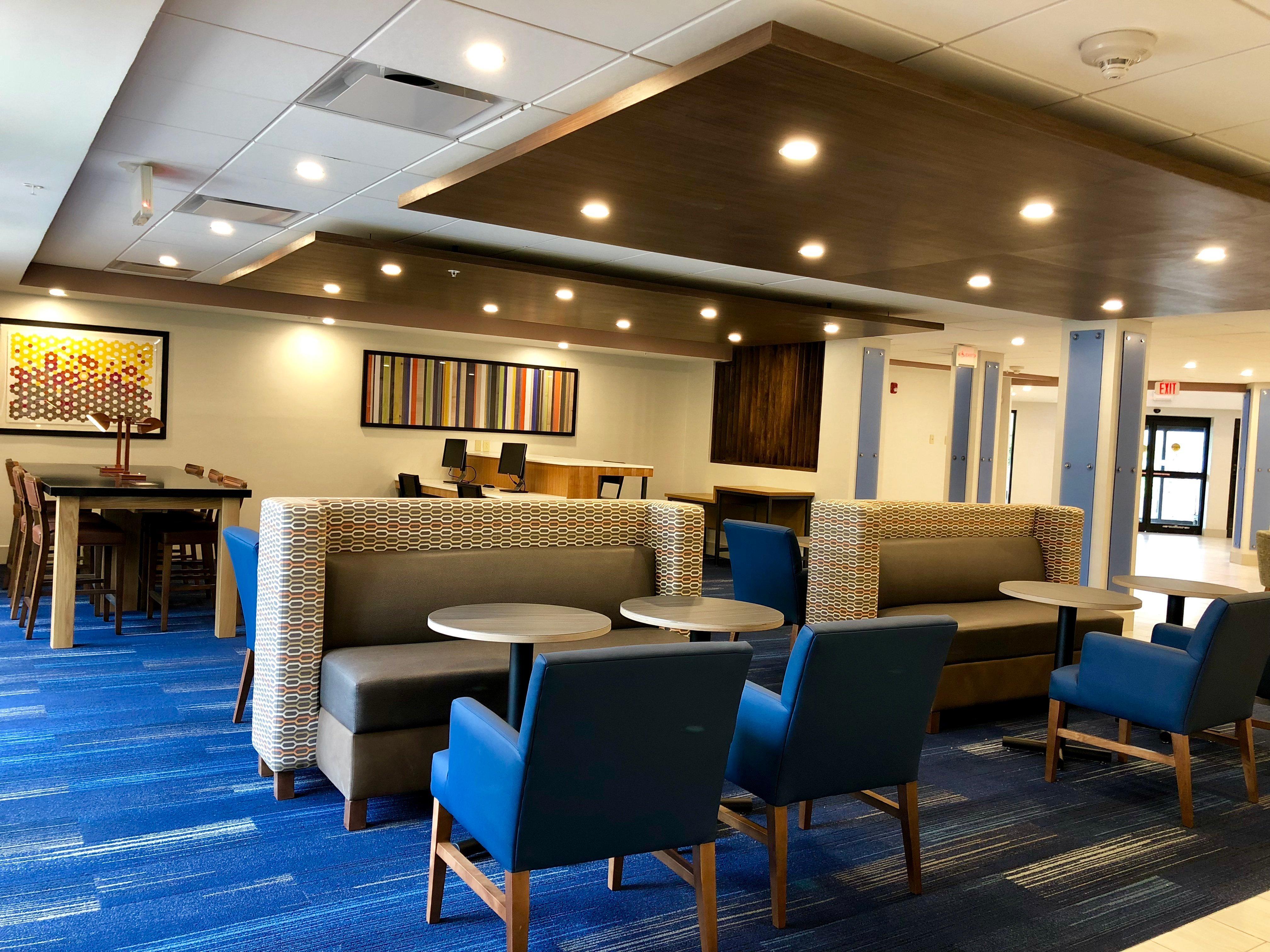 Holiday Inn Express Great Barrington By Ihg Zewnętrze zdjęcie
