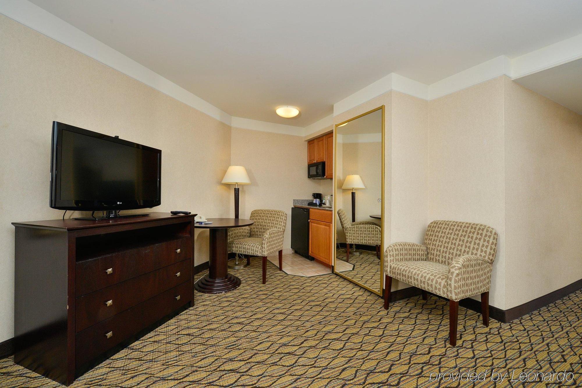 Holiday Inn Express Great Barrington By Ihg Zewnętrze zdjęcie