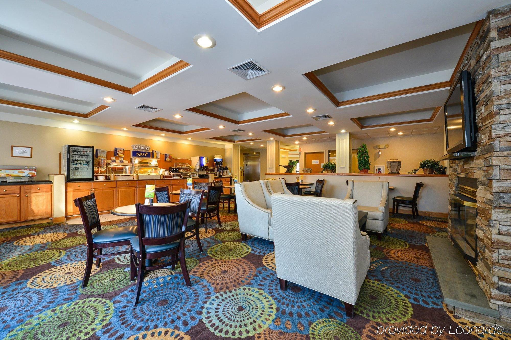Holiday Inn Express Great Barrington By Ihg Zewnętrze zdjęcie