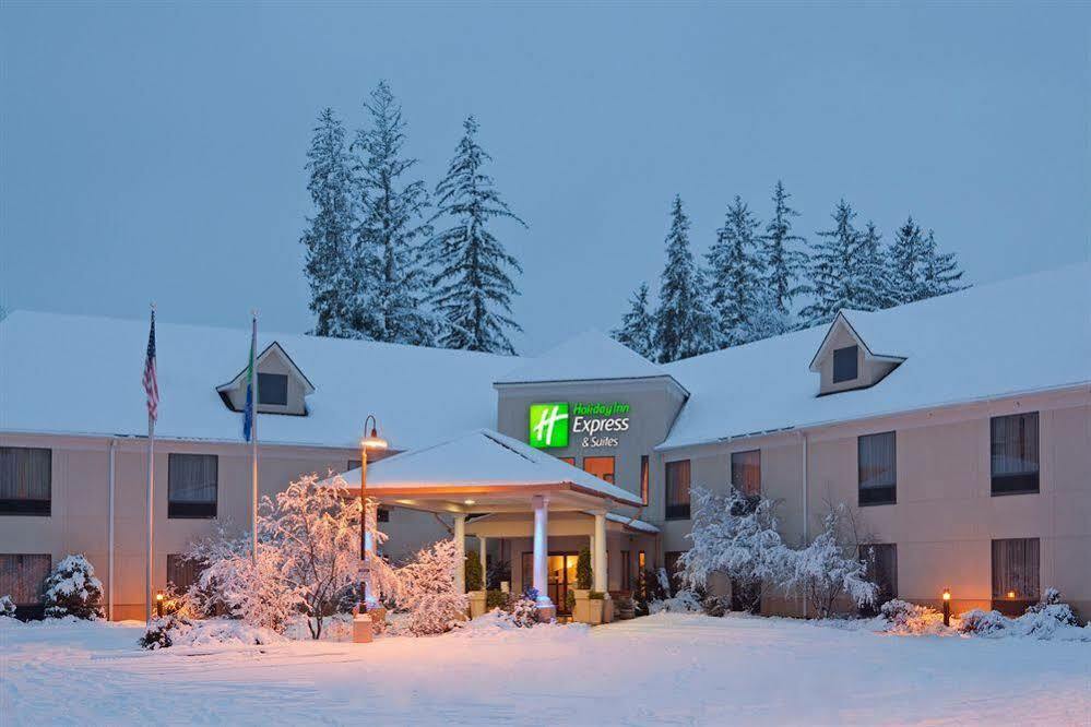 Holiday Inn Express Great Barrington By Ihg Zewnętrze zdjęcie