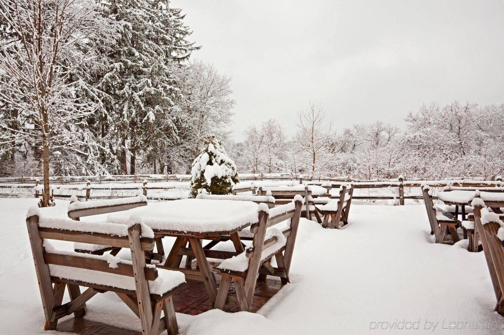Holiday Inn Express Great Barrington By Ihg Zewnętrze zdjęcie
