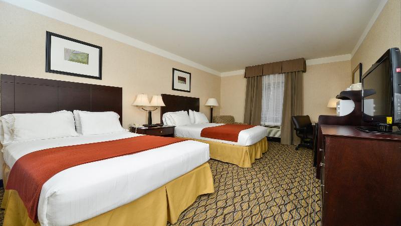 Holiday Inn Express Great Barrington By Ihg Zewnętrze zdjęcie